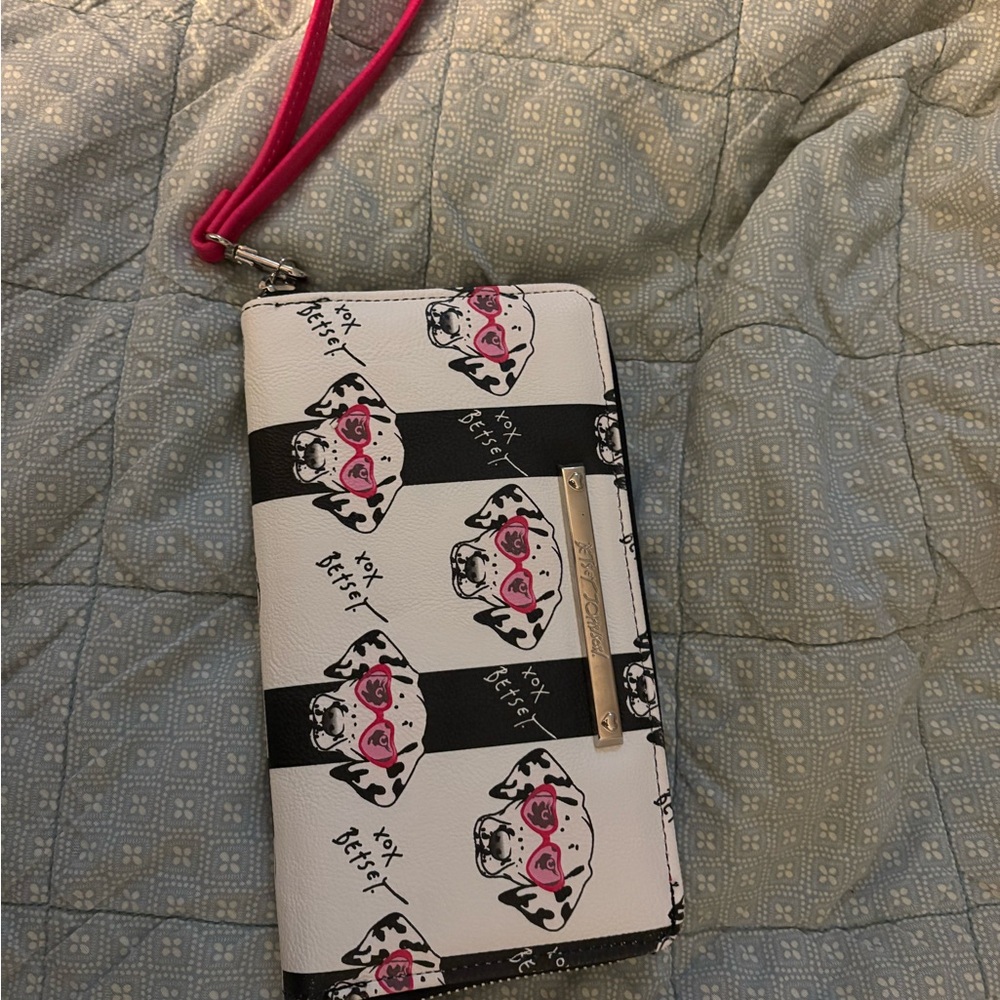 Betsy Johnson Wallet
